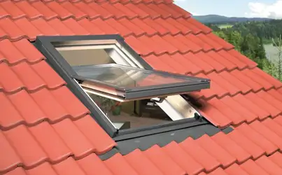 Pose et changement de fenêtre de toit et Velux 56